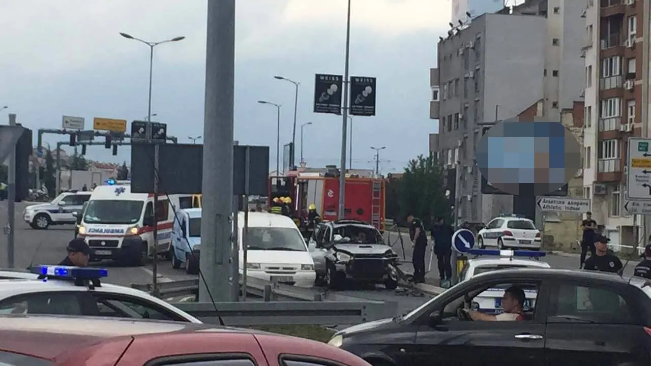 Eksplozija na autokomandi