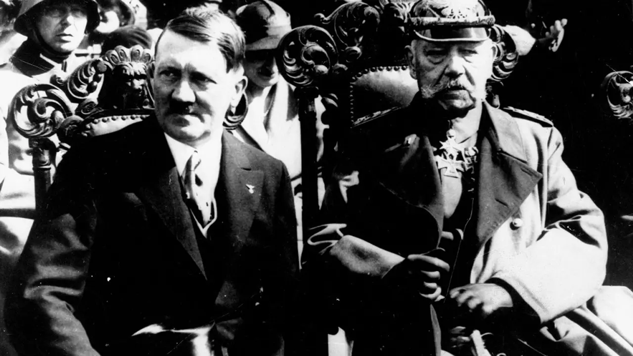 Adolf Hitler i Paul fon Hindenburg