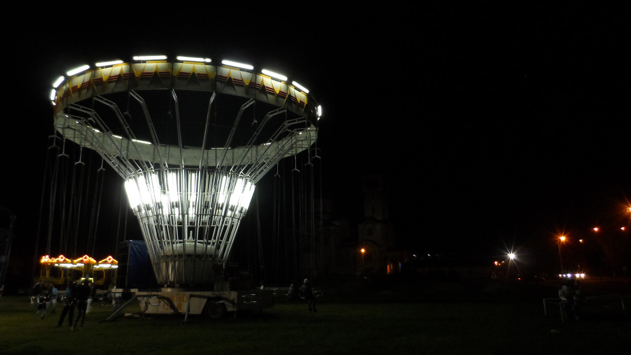 ringišpil, lunapark