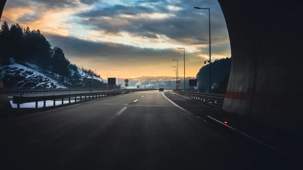 Zatvara se tunel na auto-putu Miloš Veliki