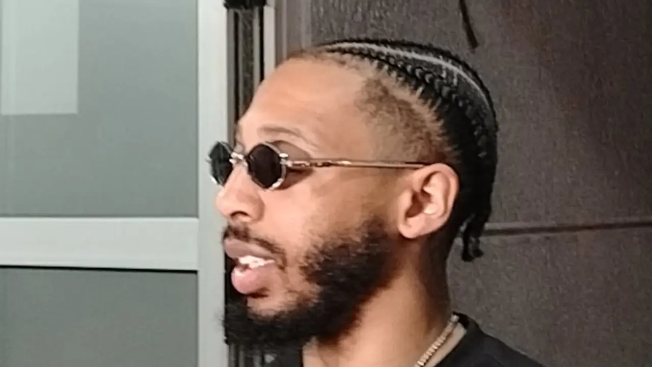 Karlik Džons