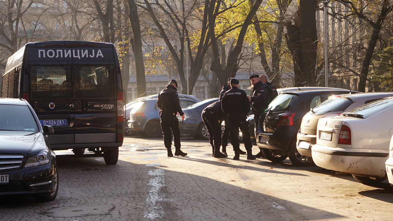 Policija