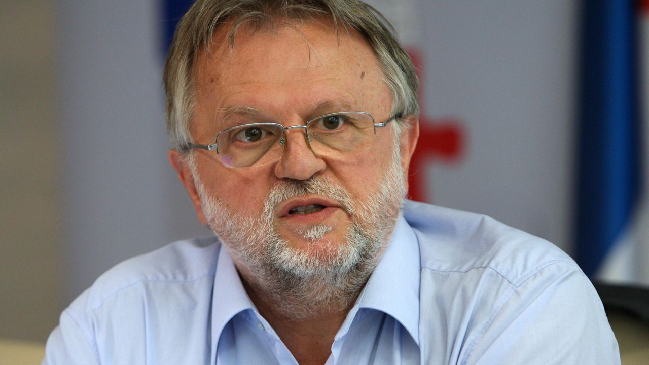 Dušan Vujović