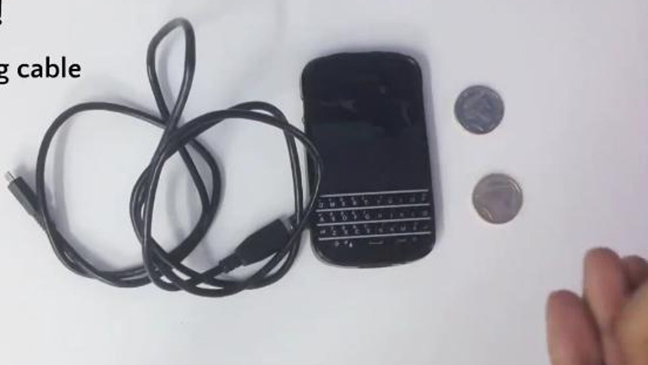 Telefon i punjač