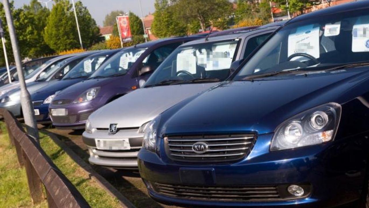 automobili