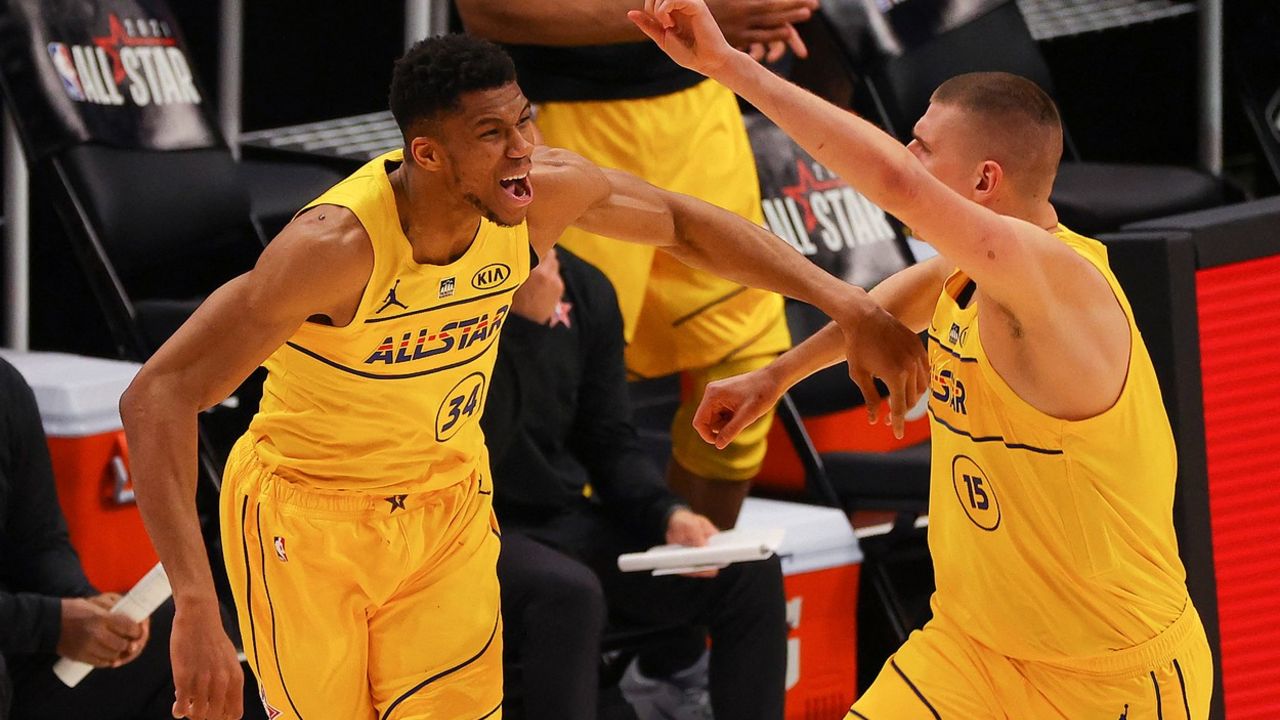 Janis Adetokumbo i Nikola Jokić