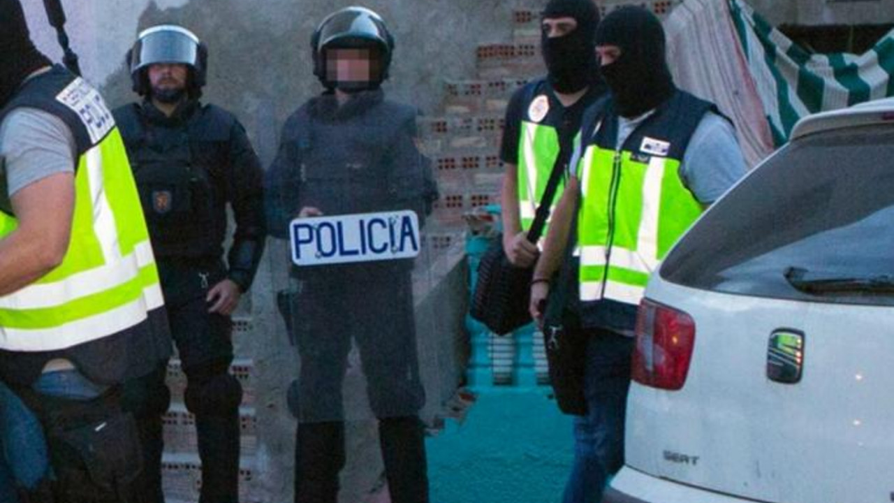 policija