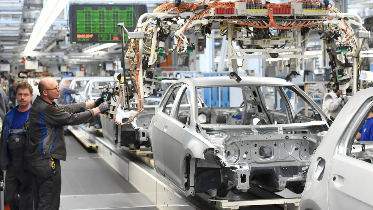 auto fabrika